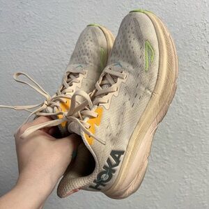 HOKA Clifton 9 Vanilla Astral - Womens Size 7.5